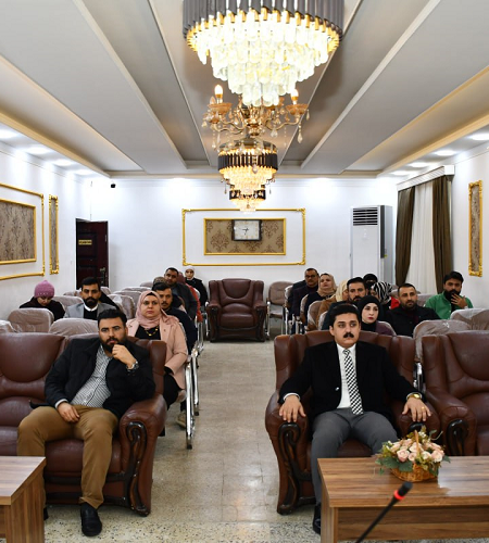 كلية النباتات الطبية والصناعية تنظم ندوة علمية عن مدى وصول النباتات الطبية الى مراحله السامة في البيئة العراقية
