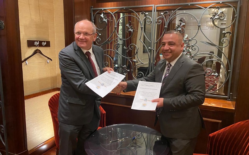 Signing of a memorandum of understanding between the Faculty of Medicinal and Industrial Plants and the Medicinal Plant Research Center in Budapest to enhance scientific cooperation