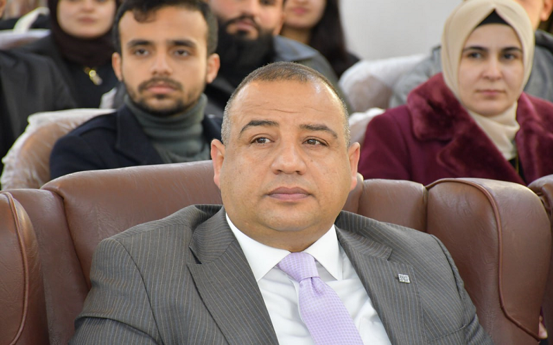 كلية النباتات الطبية والصناعية تنظم ورشة عن شرح احكام لائحة السلوك الوضيفي رقم (1 لسنة 2016)