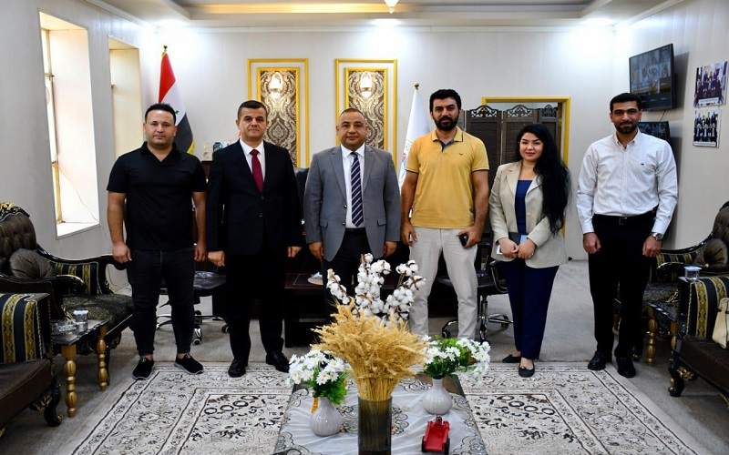 عميد كلية النباتات الطبية والصناعية يستقبل مسؤولة شعبة حقوق الإنسان في ديوان محافظة كركوك ويبحثان التعاون في مجالات التوعية والأنشطة المشتركة