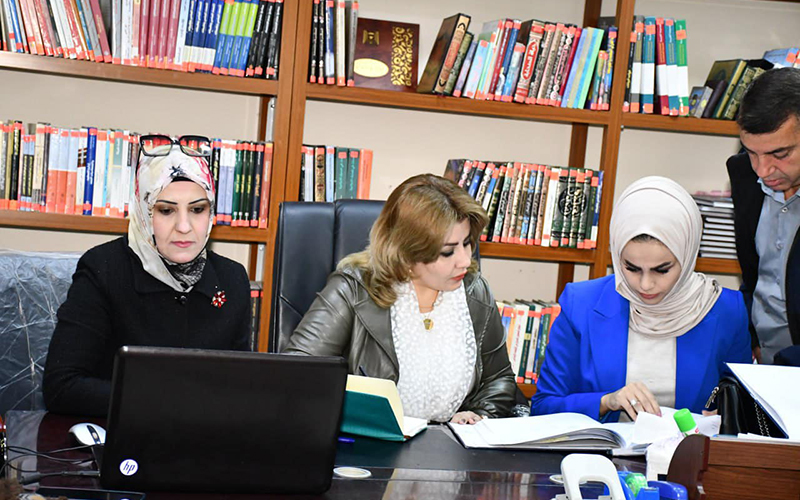 لجنة مركزية تزور كلية الإدارة والاقتصاد لمتابعة تنفيذ مبادرة "أقرأ" في جامعة كركوك