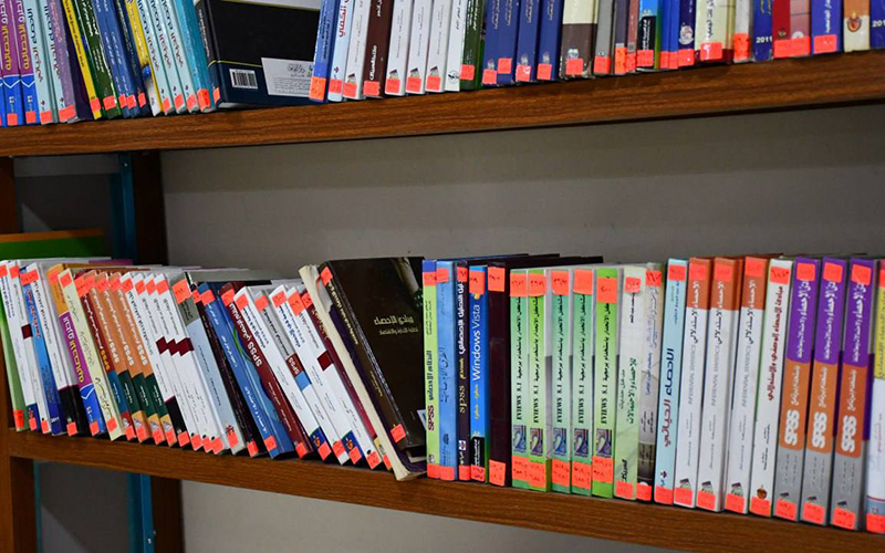 إقبال كبير على مكتبة كلية الإدارة والاقتصاد تزامنًا مع مبادرة "إقرأ" في جامعة كركوك