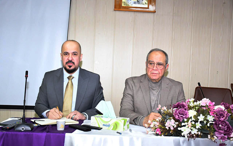 اجتماع عمادة الكلية مع الكادر التدريسي لمناقشة الاستعدادات للفصل الدراسي الثاني 2024-2025