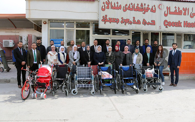 كلية الإدارة والاقتصاد تنظم مبادرة إنسانية لدعم الأطفال المرضى