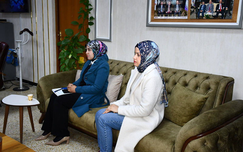 لجنة من جامعة كركوك تزور كلية الإدارة والاقتصاد لمتابعة سير العمل الإداري