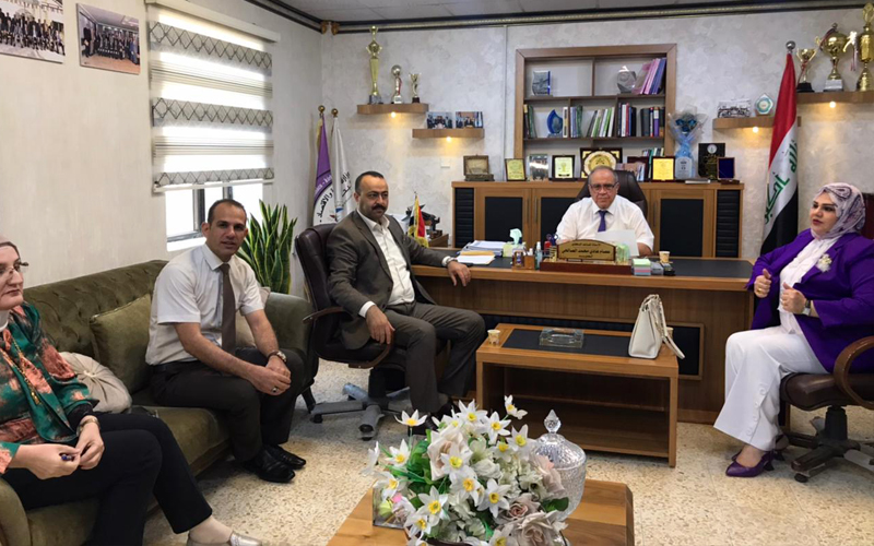 زياره اللجنة الامتحانيه لكليه الاداره والاقتصاد