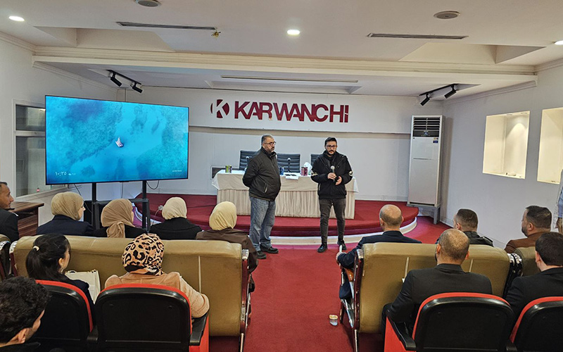 زيارة علمية ميدانية لطلبة كلية الإدارة والاقتصاد إلى شركة "كرونجي" للمشروبات والعصائر