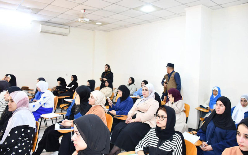 حلقة دراسية بعنوان “الابتزاز الإلكتروني”