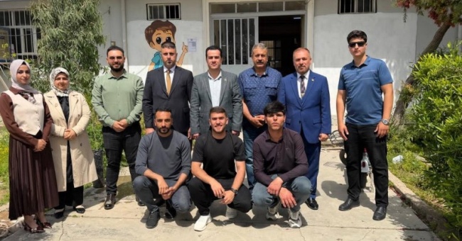 كلية الزراعة جامعة كركوك ، تنظم حملة تشجير لحدائق مدرسة عثمان فرج الابتدائية المختلطة والكائنة في منطقة شوراو