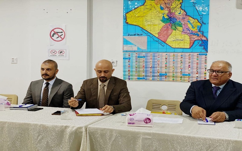 تدريسي بكلية الزراعة يشارك في طاولة حوارية حول تكييف المناهج التربوية فيما يخص التغييرات المناخية.