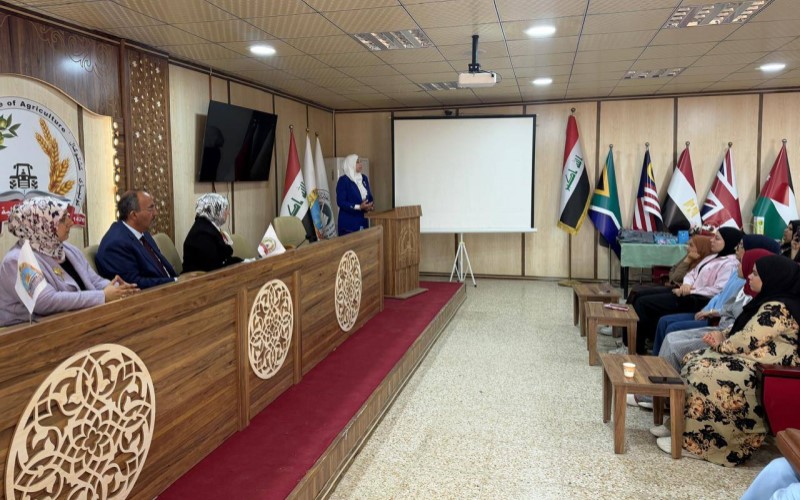 ندوة في جامعة كركوك عن ريادة الأعمال والتسويق الالكتروني