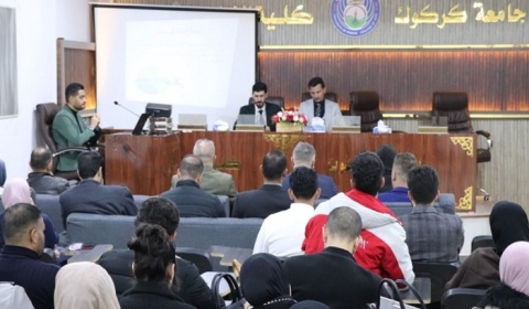 ورشة في كلية الآداب عن كتابة الرسالة والأطروحة