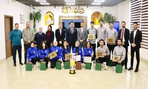 بعد تحقيقهم كأس البطولة ومراكز متقدمة.. رئيس جامعة كركوك يكرم الفرق المشاركة في بطولات الجامعات العراقية