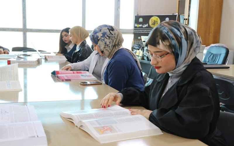 أقبال كبير للطلبة على المكتبات في ظل مبادرة اقرأ 