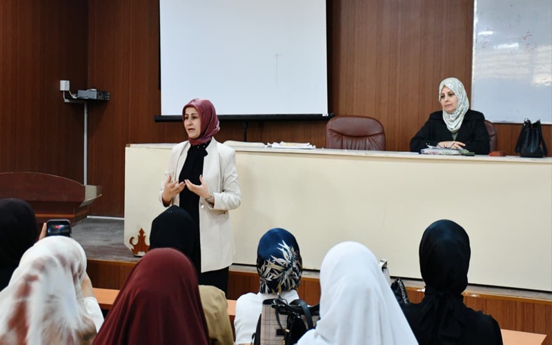 ورشة علمية بجامعة كركوك حول قيادة المرأة بالثقة والوعي