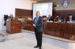 كلية الآداب تنظم دورة تطويرية عن المهارات الإعلامية