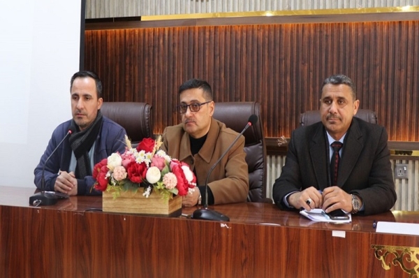 كلية الآداب تنظم ندوة علمية عن دور المرأة في المجتمع