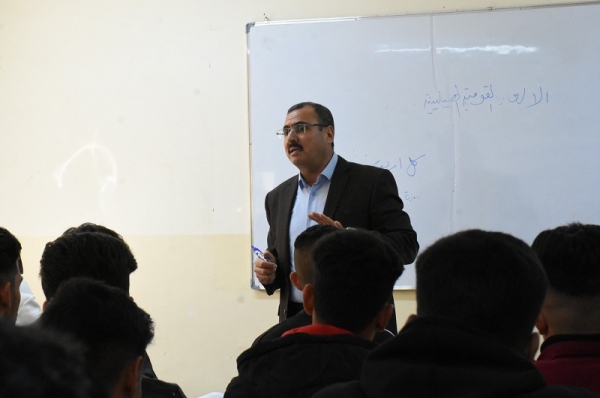 كلية التربية البدنية وعلوم الرياضة تقيم محاضرة نوعية عن تاريخ وفلسفة التربية البدنية