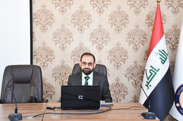 كلية النباتات الطبية والصناعية تنظم محاضرة علمية حول الدور الايجابي للذكاء الصناعي في تطوير تربية النحل في العالم