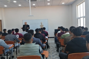 كلية التربية البدنية تنظم ورشة عمل عن الصحة والسلامة المهنية