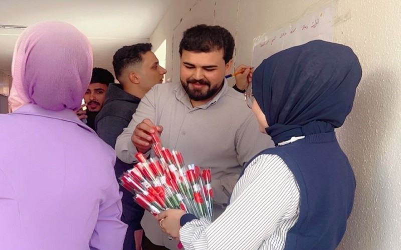 مبادرة تطوعية في كلية ...