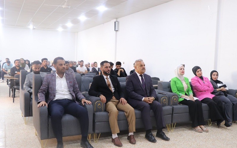 ندوة توعوية في كلية ...