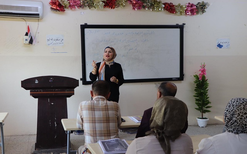 Arabic Language Department Holds a Seminar on Educational Guidance