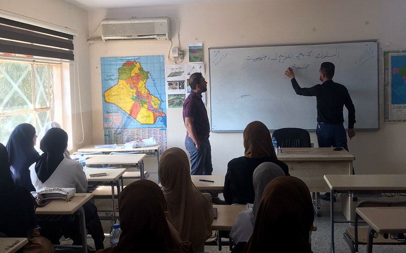 Department of Applied Geography Holds an Advisory Lecture