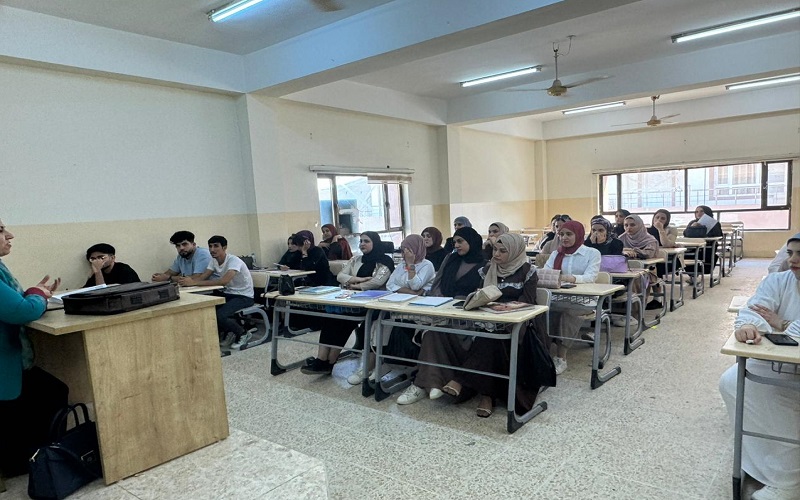 The History Department Conducts Advisory Awareness Lectures