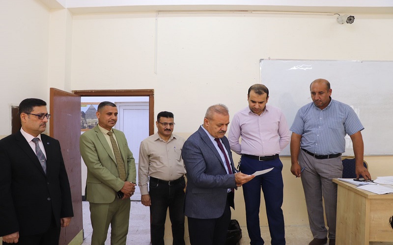 Conducting an Exam at the College of Arts for Graduates of Islamic Secondary Schools