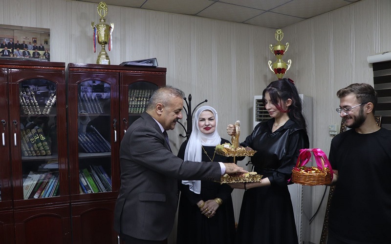 عميد كلية الآداب يؤكد أهمية تحويل القضاء على الأمية من هدف إلى حقيقة