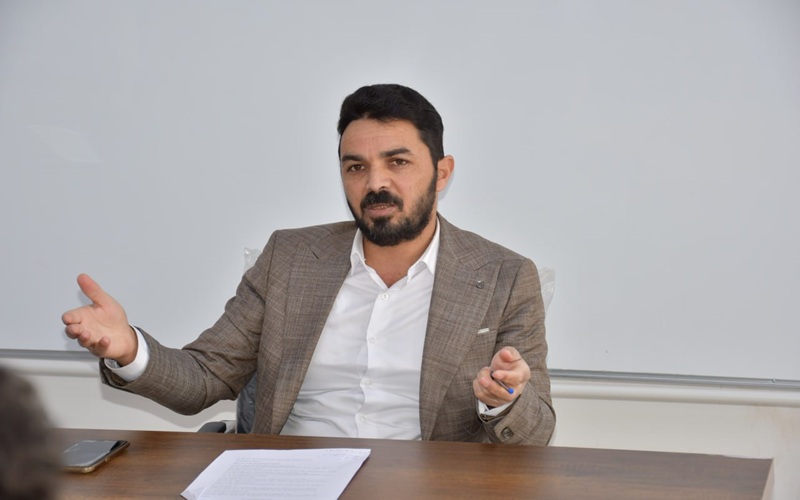 A Scientific Seminar Entitled “The Role of the Family in Raising Children”