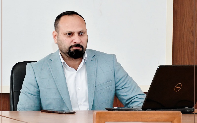 ندوة علمية بعنوان (( مهام وواجبات وحدة التاهيل والتوظيف والمتابعة))