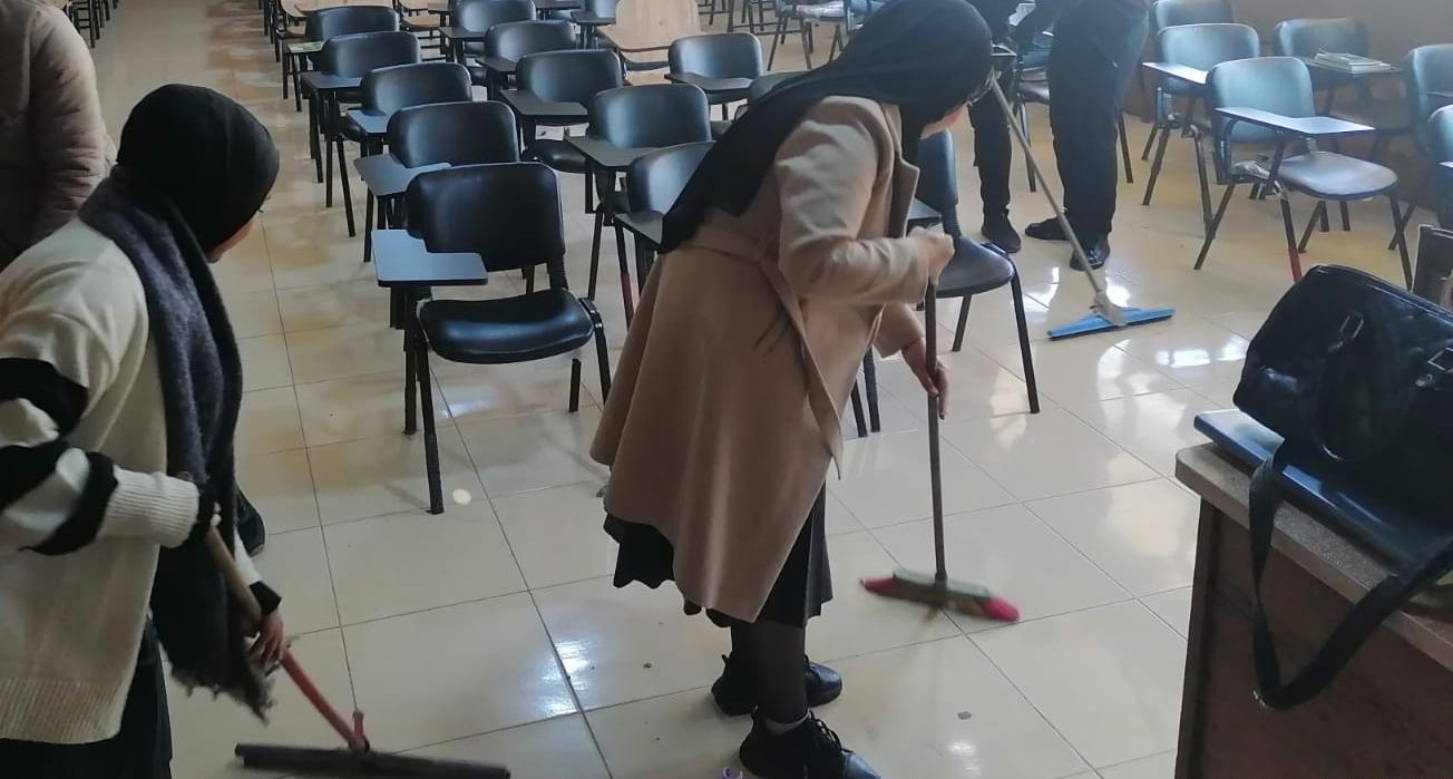 حملة عمل تطوعية يقيمها قسم اللغة الإنكليزية