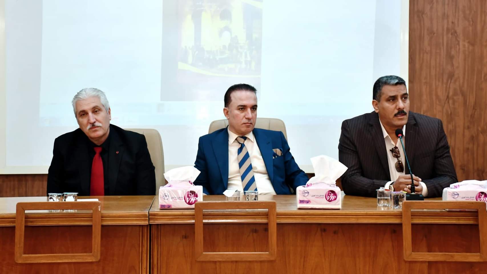 الرؤية والخطاب في مؤلفات الأستاذ الدكتور فرهاد عزيز محيي الدين في إطار النقد اللغوي