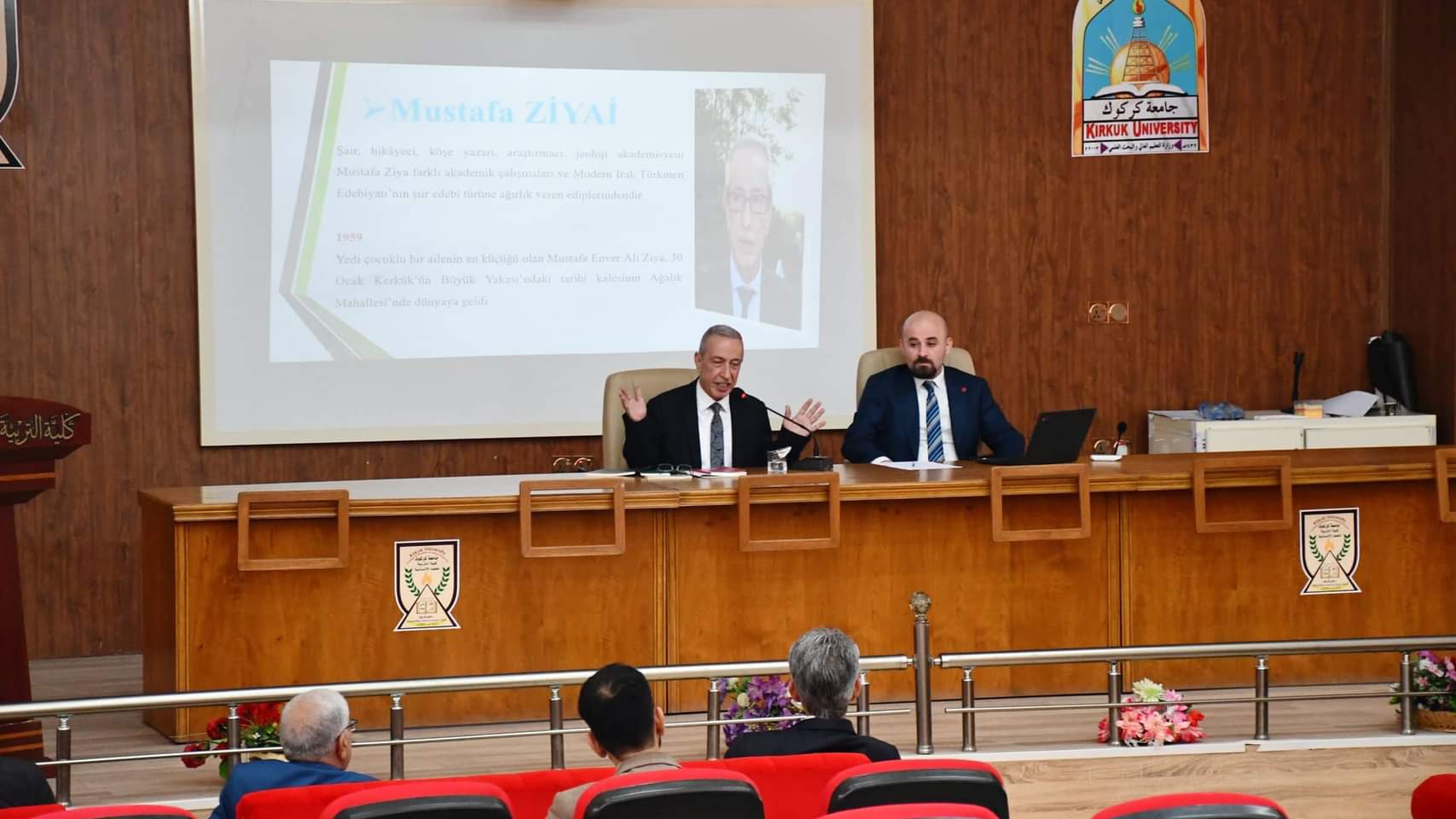 ندوة علمية في قسم اللغة التركية عن الزمان والمكان في قصائد مصطفى ضيائي