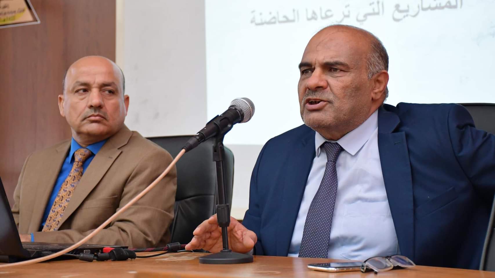 دور الحاضنة التكنلوجية في رعاية المشاريع الصغيرة والمتوسطة بندوة علمية