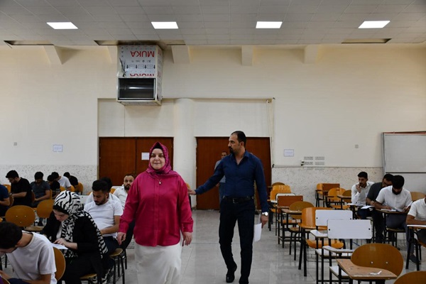 The Dean inspects the final exams/second round in the College of Engineering 