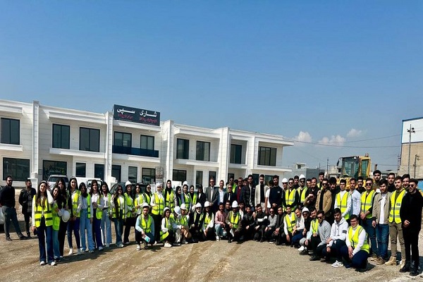  A scientific visit for students of the Civil Engineering Department