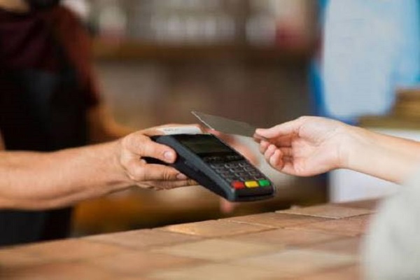 إعلان إلى طلبتنا الأعزاء