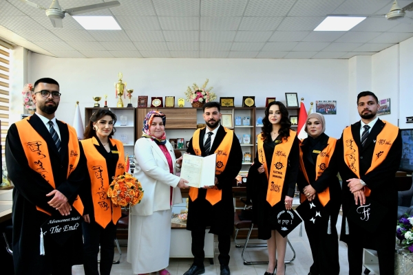 رئيس جامعة كركوك يكرّم ...