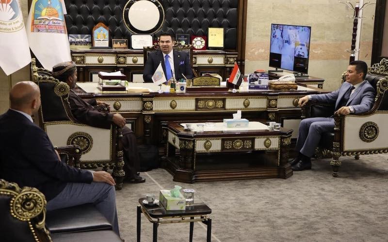 كلية القانون والعلوم ...