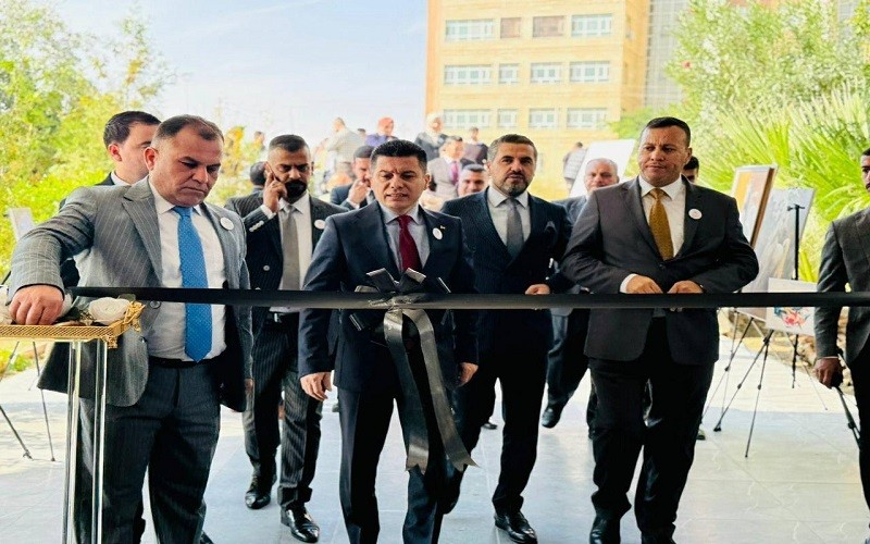 كلية القانون والعلوم ...