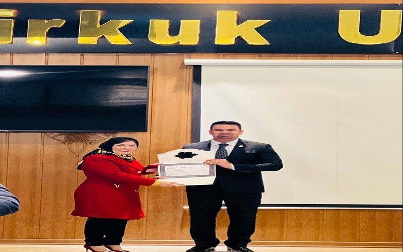 تدريسية من كلية القانون ...