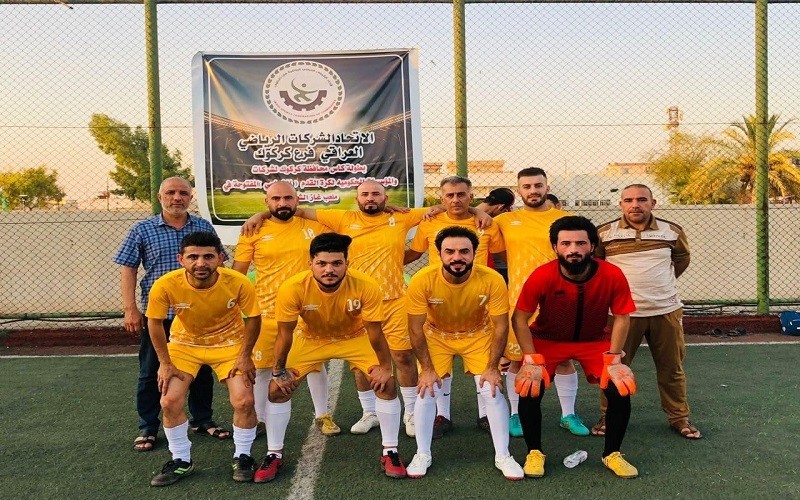 فريق كلية القانون والعلوم ...