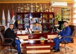 عميد كلية القانون والعلوم السياسية يستقبل لجنة المتابعة الجامعية لتفقد منظومة كاميرات المراقبة