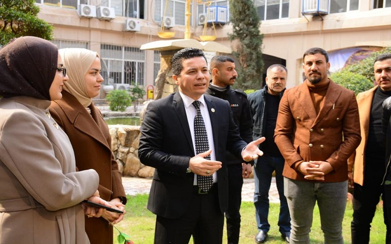كلية القانون والعلوم السياسية تشارك جامعتها في مبادرة ازرع التي أطلقها رئيس جامعة كركوك