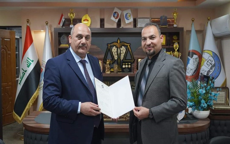 تدريسي في كلية القانون والعلوم السياسية يشارك في عضوية لجنة مناقشة أطروحة دكتوراه في كلية الحقوق بجامعة الموصل