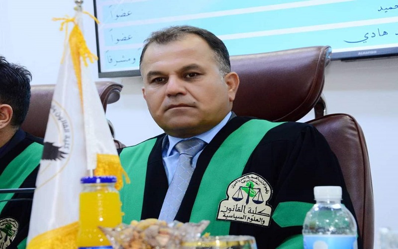 معاون العميد للشؤون الإدارية يشارك في عضوية لجنة مناقشة أطروحة دكتوراه في كلية القانون بالجامعة العراقية