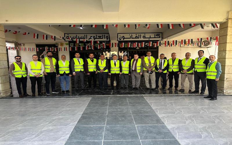 كلية القانون والعلوم السياسية تطلق حملة تشجير واسعة